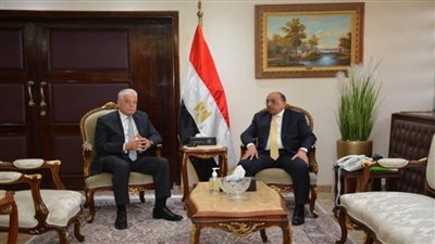 وزير التنمية المحلية يتابع مع محافظ جنوب سيناء استعدادات شرم الشيخ لاستضافة مؤتمر المناخ cop 27