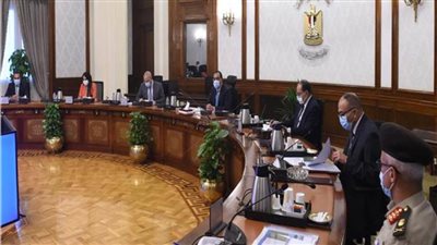 مدبولى يستعرض مخططات زيادة الطاقة الفندقية بمدينة العلمين الجديدة 