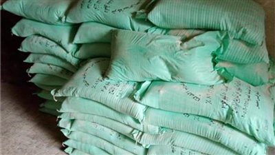 ضبط 7,75 طن دقيق أبيض مدعم بالجيزة 