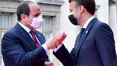 متحدث الرئاسة: مباحثات السيسي في فرنسا مثمرة جدا