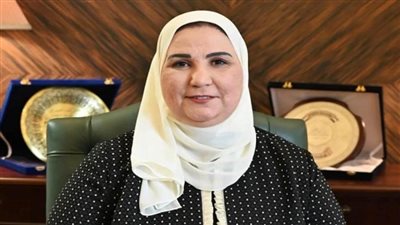 وزيرة التضامن: الكشف على 14220 سائق حافلات مدرسية بينهم 114 يتعاطون المخدرات