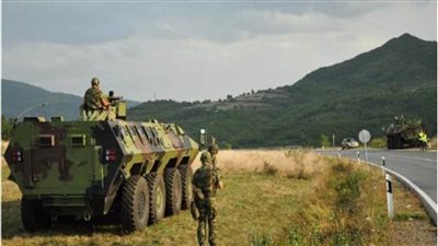 اليونان تحث صربيا وكوسوفو على ضبط النفس خشية تفاقم التوتر 