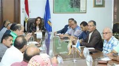 محافظ دمياط تتابع الموقف التنفيذى بمشروع تطوير المناطق غير المخططة 