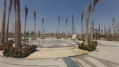 وزير الإسكان يتابع سير العمل بالقطاعات المختلفة بمشروع الحدائق المركزية 