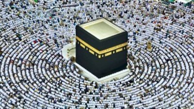 وزارة السياحة والآثار تبدأ الإجراءات التحضيرية لموسم العمرة الجديد