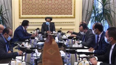 رئيس الوزراء يعقد اجتماعا لبحث مشكلات مركز 57357 لعلاج سرطان الأطفال بطنطا