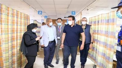 د. خالد عبد الغفار يتفقد مستشفى العلمين النموذجي (صور)