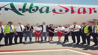 مطار مطروح يستقبل أولى رحلات السياح من إيطاليا والتشيك.. صور