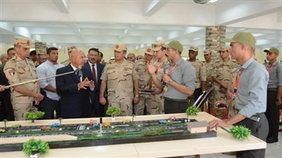 القوات المسلحة تحتفل بتخريج الدفعة الأولى فنيين المرشحين للعمل بالهيئة القومية لسكك حديد مصر (صور)