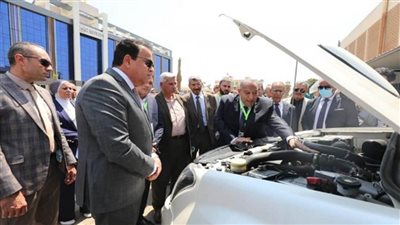 د. خالد عبد الغفار يتفقد المعامل البحثية بمركز بحوث وتطوير الفلزات (صور)