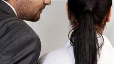 تعرضت للتحرش .. فتاة تتهم عاملا بكافيه بالمعادي بالتعدي عليها بالضرب