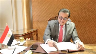 ننشر السيرة الذاتية للدكتور خالد عبد الغفار وزير الصحة الجديد