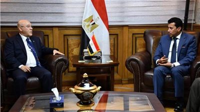 تفاصيل لقاء وزير الشباب والرياضة مع رئيس الأكاديمية العربية للعلوم والتكنولوجيا والنقل البحري 