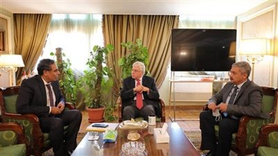 وزير التعليم العالي يبدأ مهام عمله اليوم بالوزارة (صور)