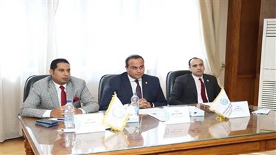 الرعاية الصحية تتابع المقابلات النهائية لـ269 مرشحًا للعمل في فرع جنوب سيناء