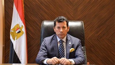 وزير الرياضة يشيد بنتائج البعثة المصرية ببطولة العالم لناشئي الاسكواش بفرنسا 