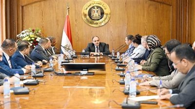 وزير التجارة والصناعة يستقبل أعضاء لجنة الصناعة بمجلس النواب (صور)