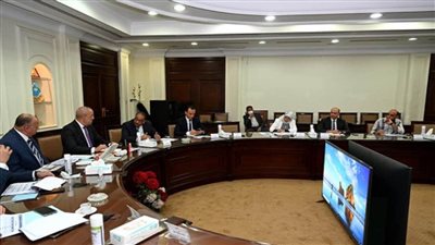 وزير الإسكان ومحافظ القاهرة يتابعان الاستعدادات لإجراء القرعة وتسليم الوحدات السكنية بمشروع تطوير 
