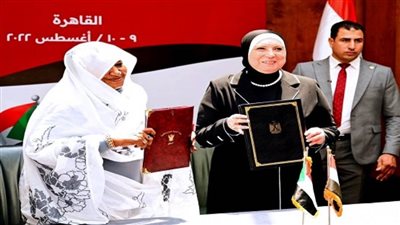 وزيرة الصناعة ونظيرتها السودانية تترأسان اجتماعات اللجنة التجارية المصرية السودانية المشتركة (صور)