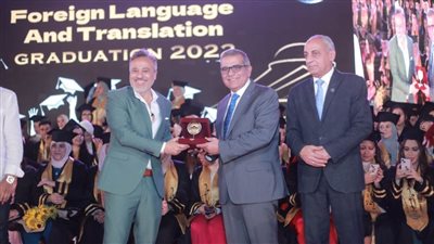 عاجل.. جامعة مصر للعلوم والتكنولوجيا تقيم حفلا كبيرا لتخريج دفعة جديدة من كلية 