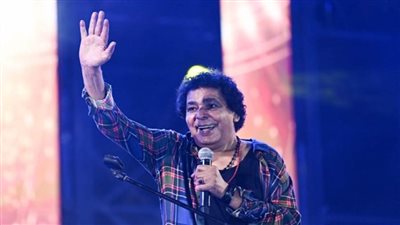 بالصور.. الكينج يتألق يتألق بحفل جماهيري في إفتتاح مهرجان رأس الحكمة الغنائي بـ 