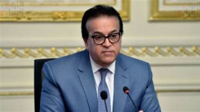 وزير الصحة يوجه بإعداد خطة لنقل الخدمات من المستشفيات المقرر تطويرها لآخرى بديلة