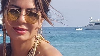 نجلاء بدر تتألق على الشاطيء | صور