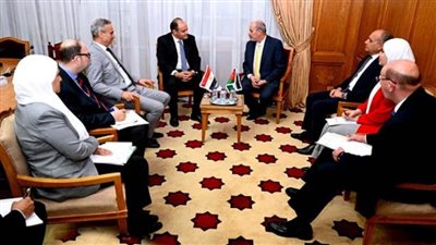 وزير التجارة يبحث مع نظيره الأردني سبل تنمية وتطوير العلاقات التجارية والصناعية والاستثمارية بين البلدين (صور)