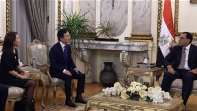رئيس الوزراء يلتقي وفد OPPO الصينية لاستعراض خطط الشركة للاستثمار فى مصر