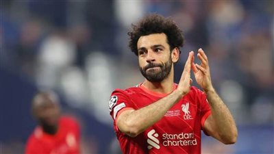 محمد صلاح يصل القاهرة للانضمام للمنتخب ببرج العرب