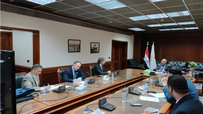 وزير الري يبحث مع ممثل الأمم المتحدة موقف مشروعات «صندوق المناخ الأخضر» 
