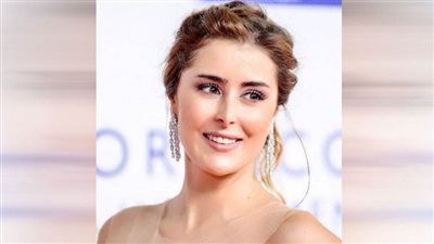 عائشة بن أحمد تتألق في أحدث جلسة تصوير |صور