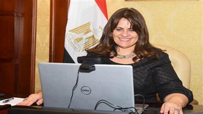 بمشاركة قداسة البابا تواضروس الثاني عبر الڤيديو كونفرانس.. وزيرة الهجرة  تشارك في المؤتمر السنوي لأساقفة أوروبا (صور)