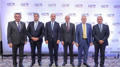 رئيسا الرقابة المالية والبورصة يلتقيان وفد رجال الأعمال الكويتي 