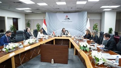 وزيرة التخطيط تناقش مع وزيرة التجارة الأسبانية الفرص الاستثمارية في مصر (صور)
