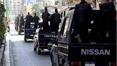 حجز 5 أشخاص لقيامهم بالحفر والتنقيب عن الآثار داخل عقار بالقاهرة