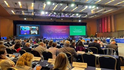 وزير التنمية المحلية: مصر تهتم بقضية المناخ داخليا وإقليميا ودوليا (صور)