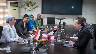 وزيرة البيئة تناقش مع القائم بأعمال السفارة الأمريكية بالإنابة بالقاهرة التعاون المشترك في دعم قضايا البيئة والمناخ (صور)