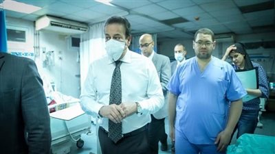 وزير الصحة يوجه بإحالة مدير مستشفى بولاق الدكرور العام للتحقيق (صور)