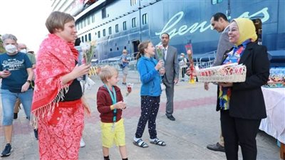 ميناء الإسكندرية يستقبل أكثر من 2200 سائح على متن 