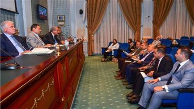 مجلس النواب يشيد بجهود وزير التموين في توفير السلع 