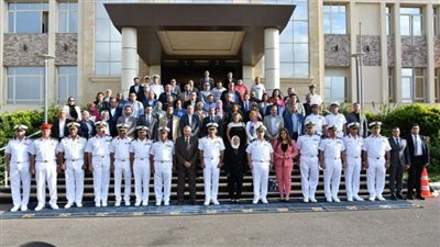 القوات البحرية تحتفل بعيدها الخامس والخمسين (صور)