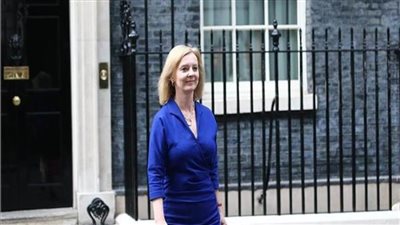 استقالة رئيسة الحكومة البريطانية ليز تراس من منصبها 
