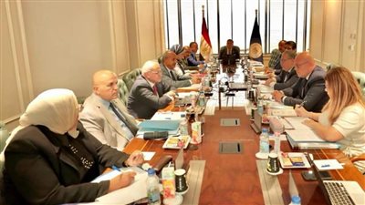 وزير السياحة يترأس اجتماع مجلس إدارة المجلس الأعلى للآثار 