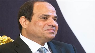 الرئيس السيسي يصل مقر إطلاق الملتقى والمعرض الدولى الأول للصناعة