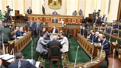 النواب يوافق مبدئياً على مشروع قانون العلاوة الاستثنائية للموظفين 