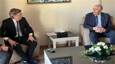 وزير الزراعة يبحث مع نظيره الأرجنتيني تكثيف التعاون المشترك 