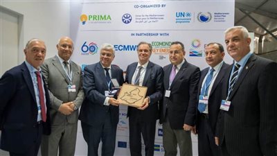 وزير التعليم العالي يلتقي رئيس منطقة جنوب فرنسا لبحث أوجه التعاون