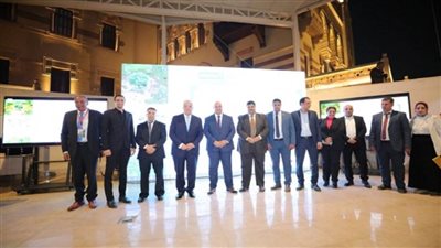 وزير التعليم العالي يُكرم الفرق الفائزة بهاكاثون الجامعات المصرية بعنوان 