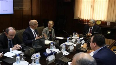 وزير الكهرباء يستقبل المديرة الإقليمية للبنك الدولي بمصر والوفد المرافق لها
